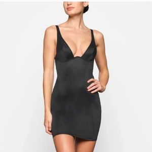SKIMS Onyx Gilessente Slip Dress